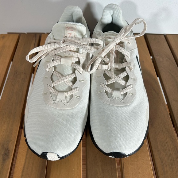 Nike Ivory Athletic Shoes - Picture 1 of 6